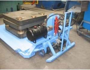 LOWPROFILE LIFT TABLE Low Height Hydraulic Lift Table for Rail Industry