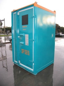 MINI CONTAINERS Mini containers with external seals - 1560x1560x2650 (LxWxH) – 3,000 Kg payload – GMW 4300 Kg